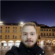 Sono uno studente di laurea Magistrale all'università degli studi di Padova . Offro di aiutare con la lingua Araba